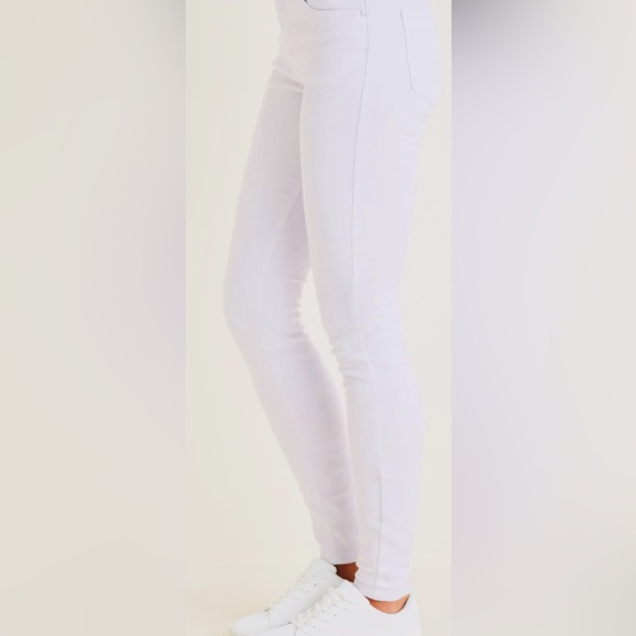 VENUS Giselle Classic White Skinny Jeans / Size 10R NWT - Picture 2 of 11